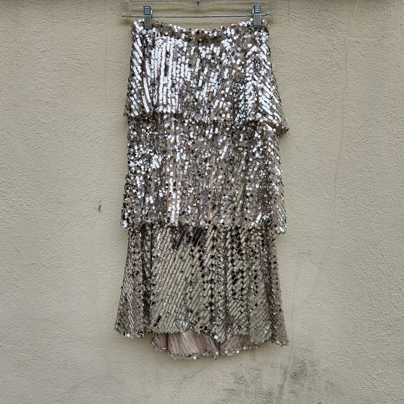 ZARA High Waisted Silver Sequin Ruffle Skirt - Picture 3 of 11